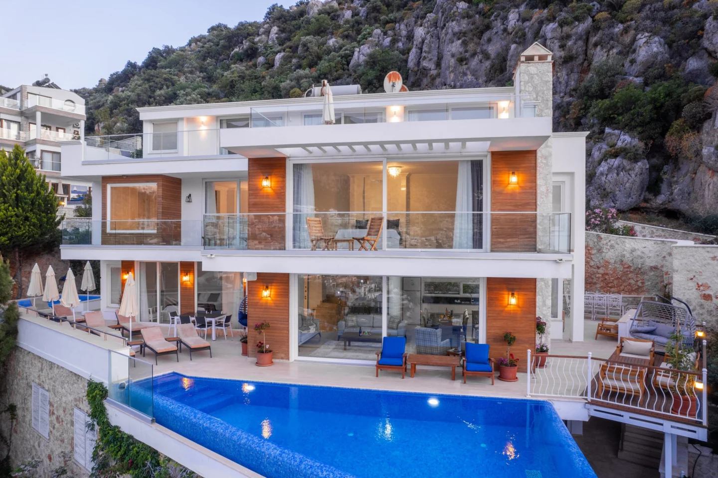 Villa Cennet Koy Restorasyon — sonrası 02