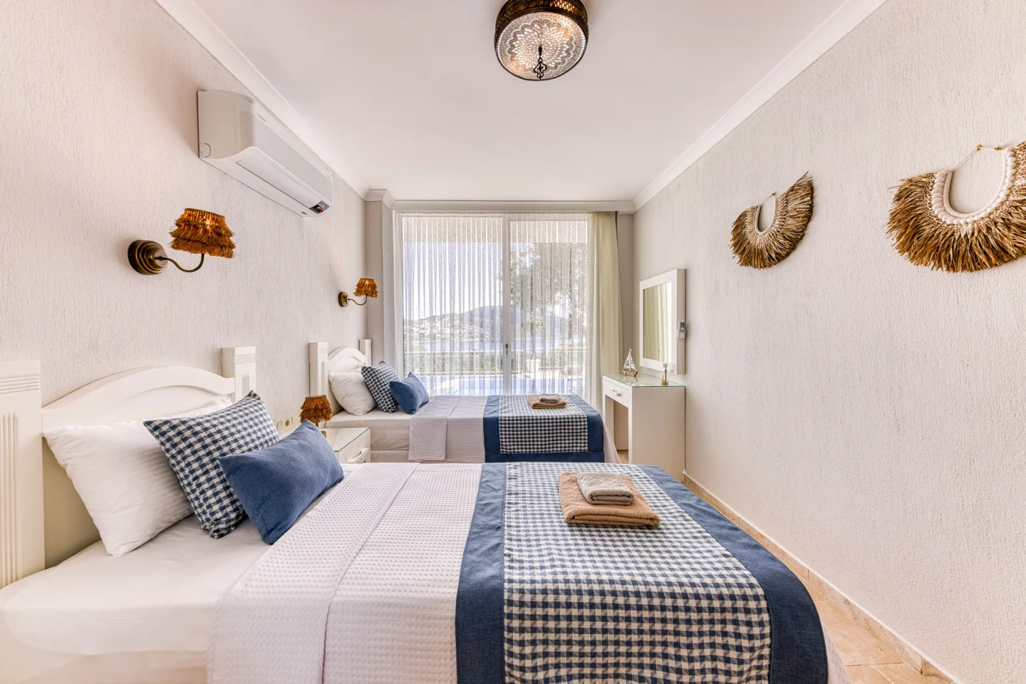 Muğla–Antalya Villa Aydınlatma Tasarımı: Günlük Kullanım İçin Katmanlı Işık