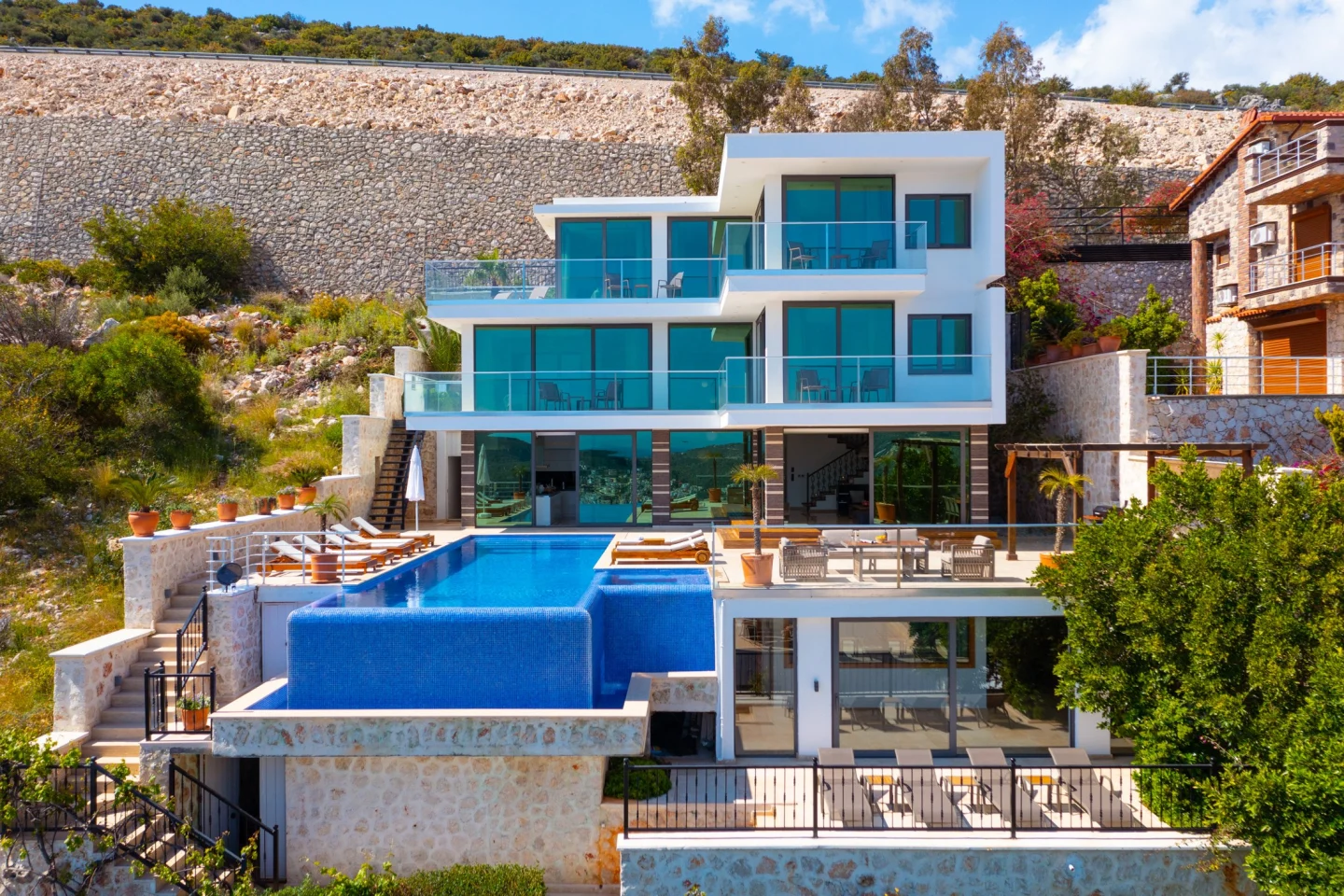 Villa Yasemin Restorasyon — sonrası 03