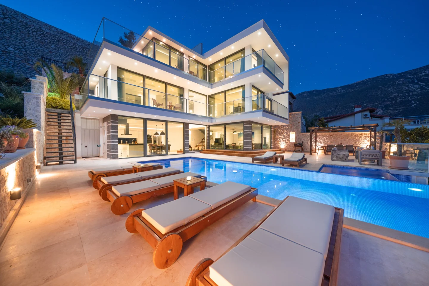 Villa Yasemin Restorasyon — sonrası 22